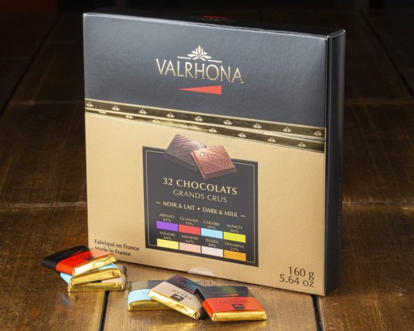 COFFRET 32 CARRES - VALRHONA